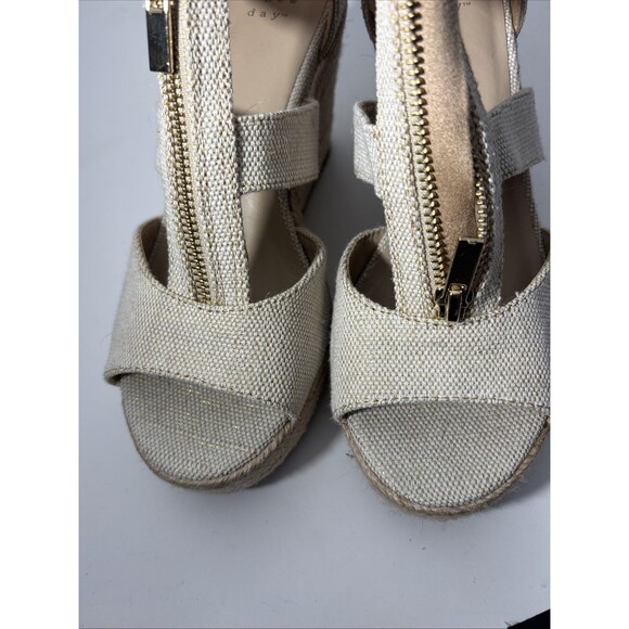 Wedge Platform Sandals Nude Tan Peep Toe Espadrille Dressy Gold Zip Sz 7 NWOT - Picture 13 of 16